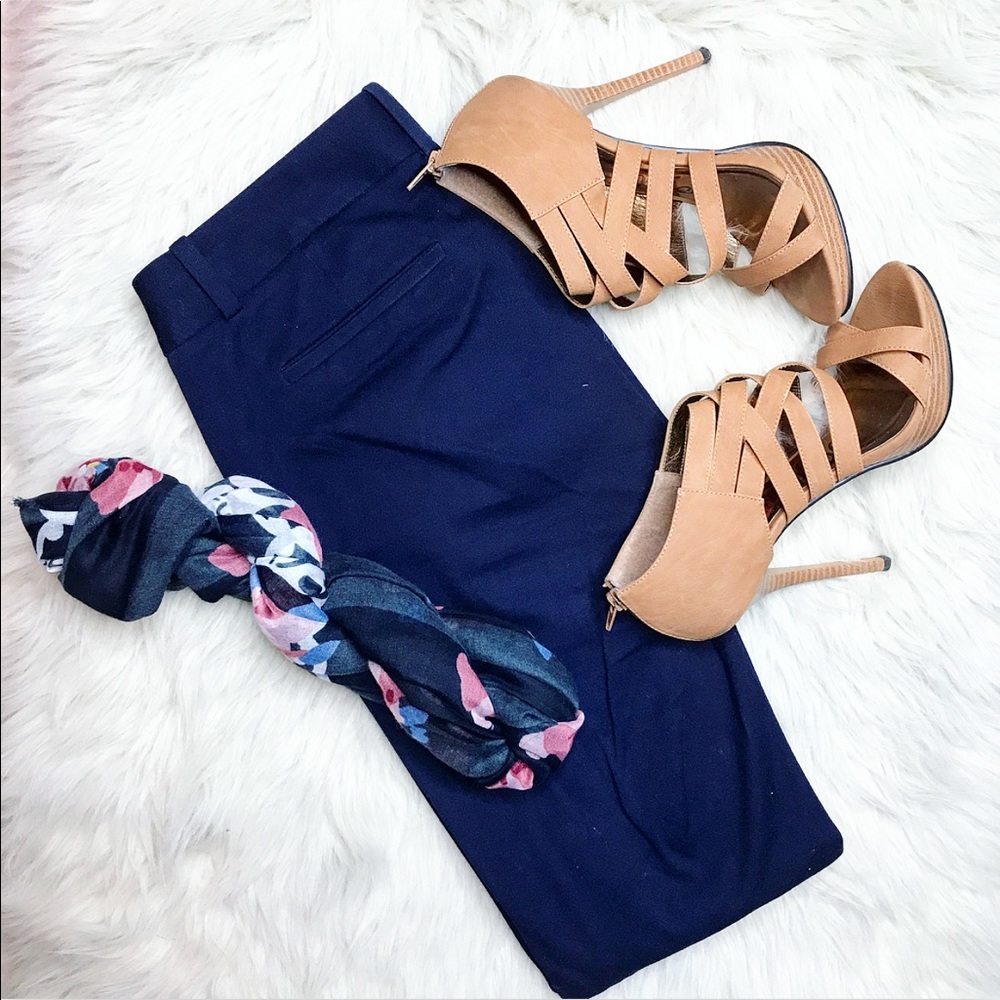 ‼️$5 SALE‼️ J.Crew Factory Winnie Pant- Navy